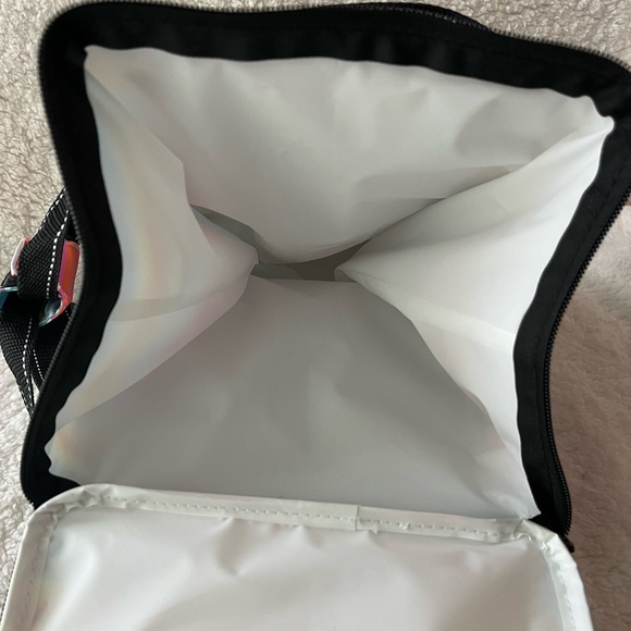 NWT Scout Medium Soft Cooler Pleasure Chest - Picture 3 of 5